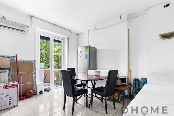 appartamento in vendita a Milano in zona Comasina