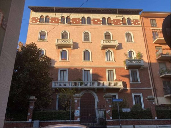 appartamento in vendita a Milano in zona Città Studi