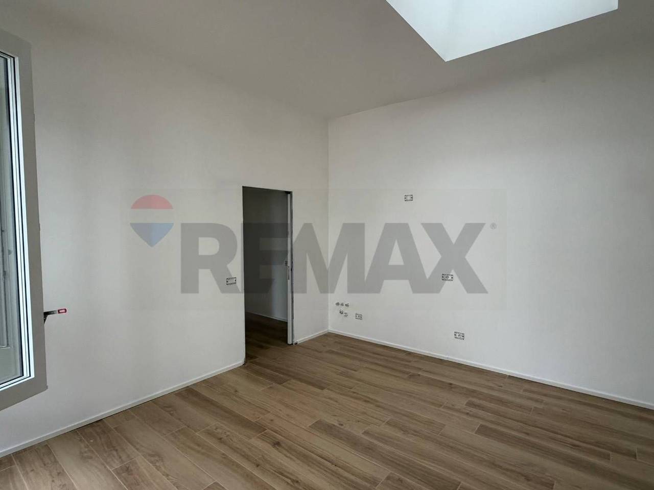 appartamento in vendita a Milano in zona Lorenteggio