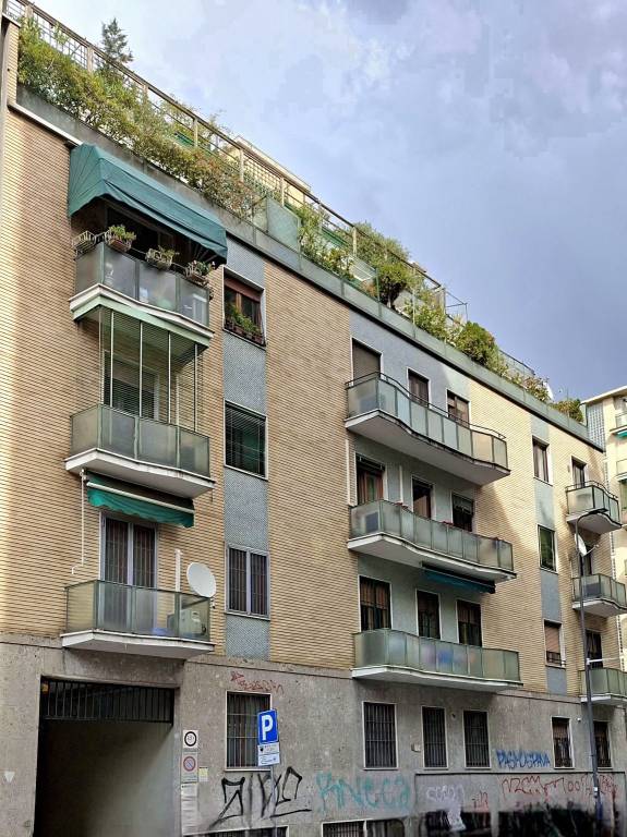 appartamento in vendita a Milano in zona Città Studi