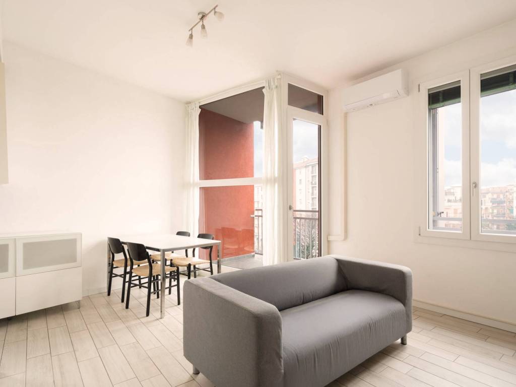 appartamento in vendita a Milano in zona Solari