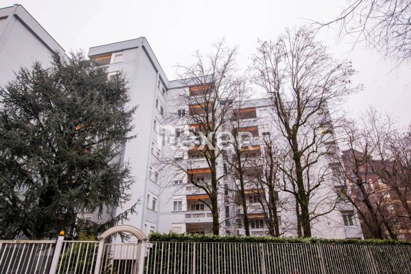 appartamento in vendita a Milano in zona Affori