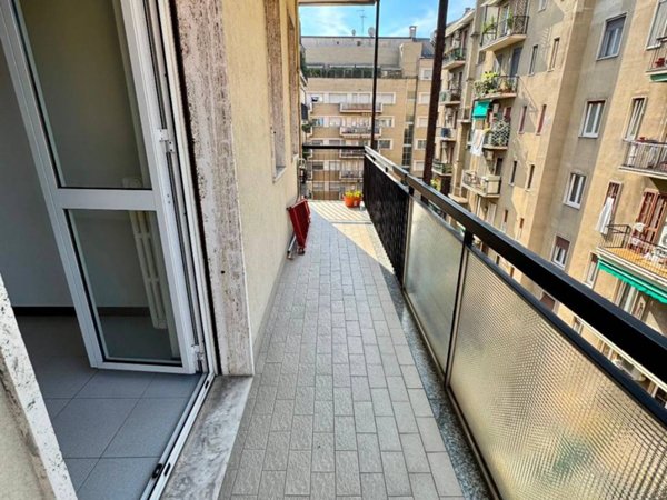 appartamento in vendita a Milano in zona Trenno