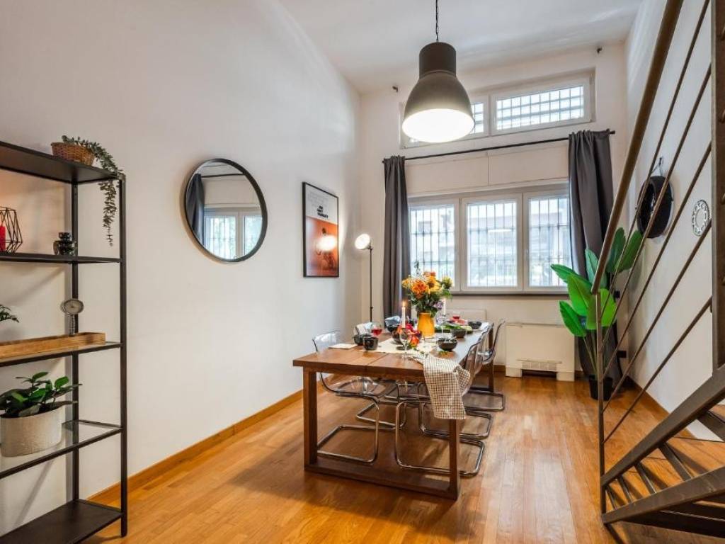 appartamento in vendita a Milano in zona Solari