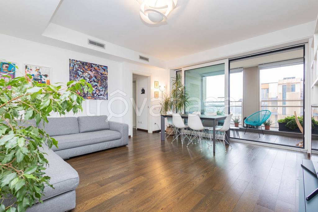 appartamento in vendita a Milano in zona XXII Marzo