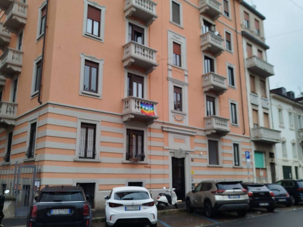 appartamento in vendita a Milano in zona Città Studi