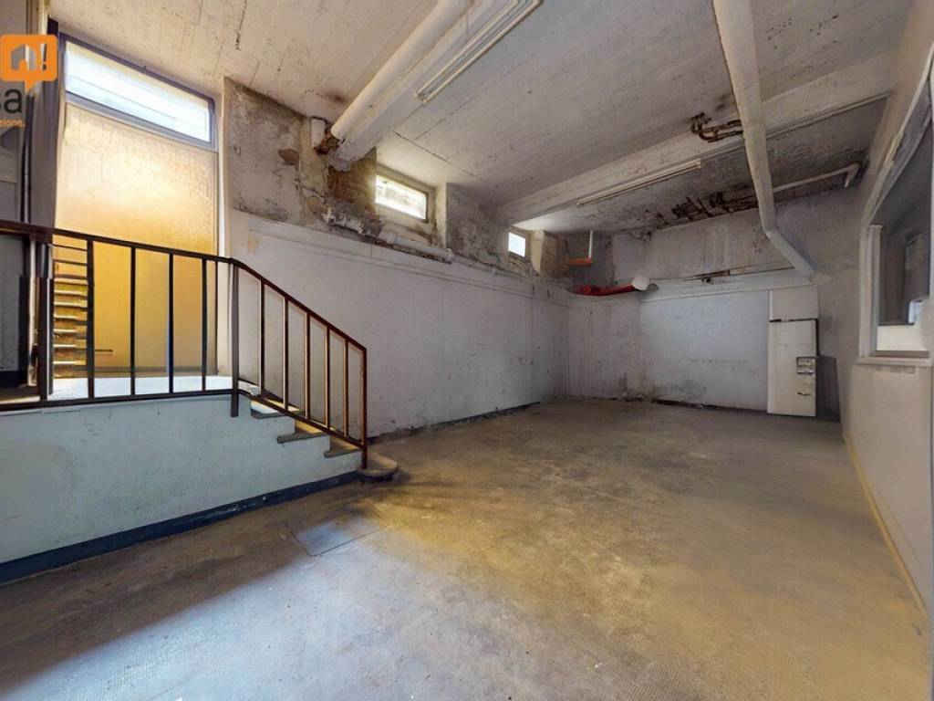 locale commerciale in vendita a Milano in zona Il Portello