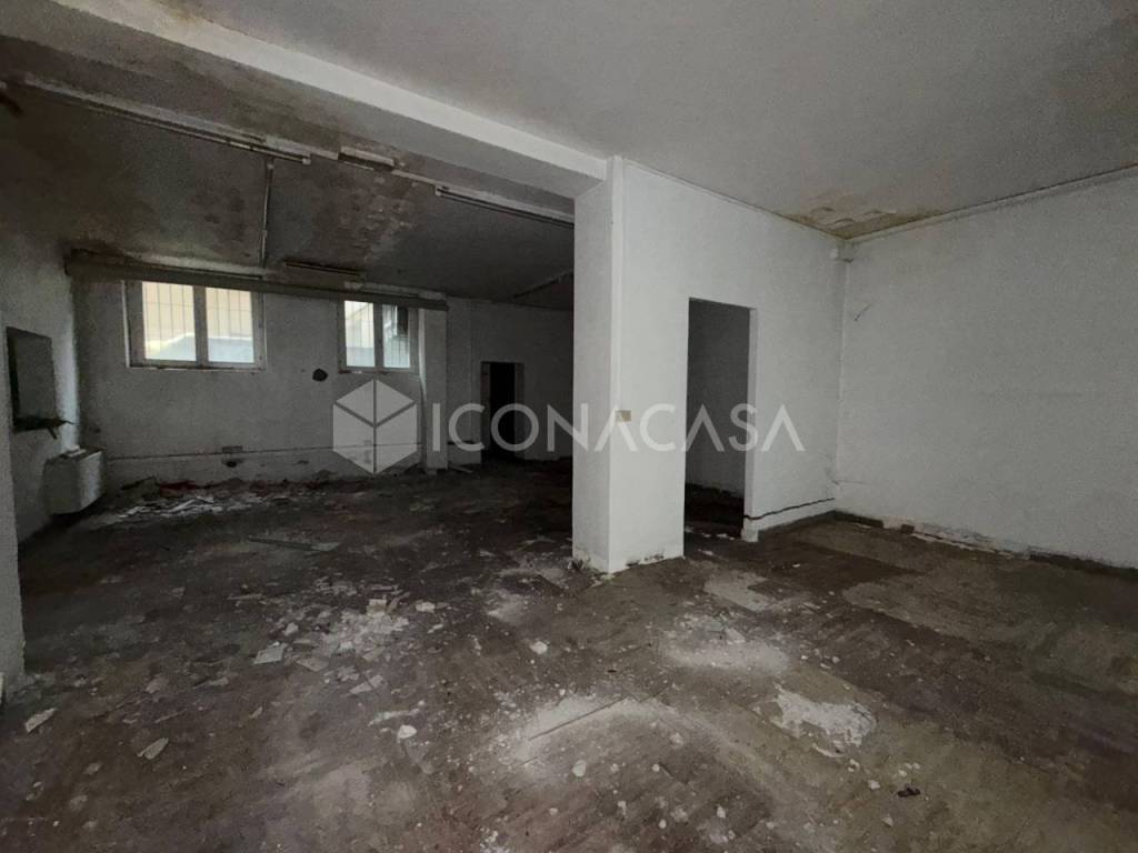 appartamento in vendita a Milano in zona Porta Vittoria