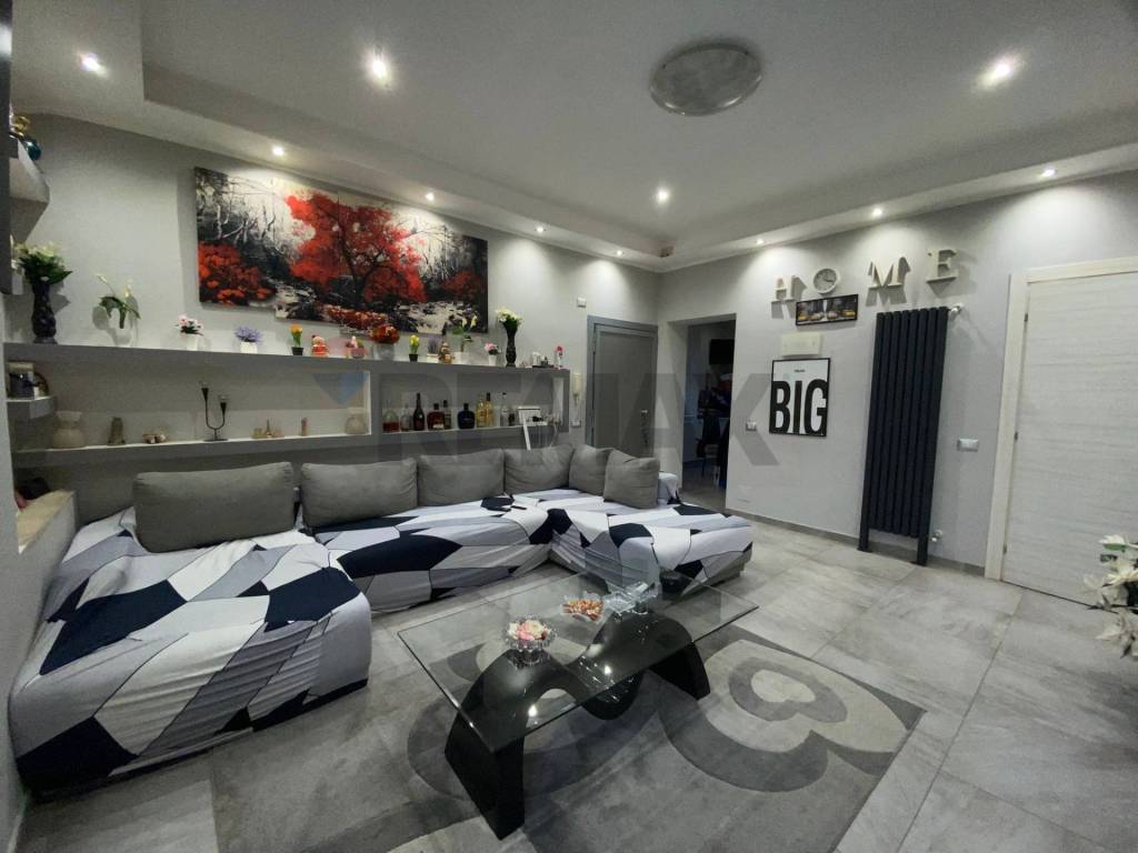 appartamento in vendita a Milano in zona Chiesa Rossa