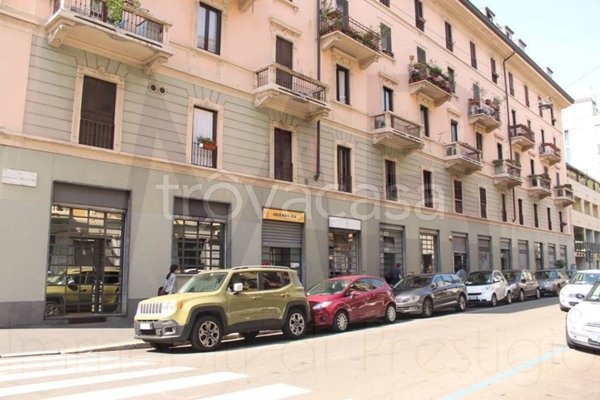 negozio in vendita a Milano