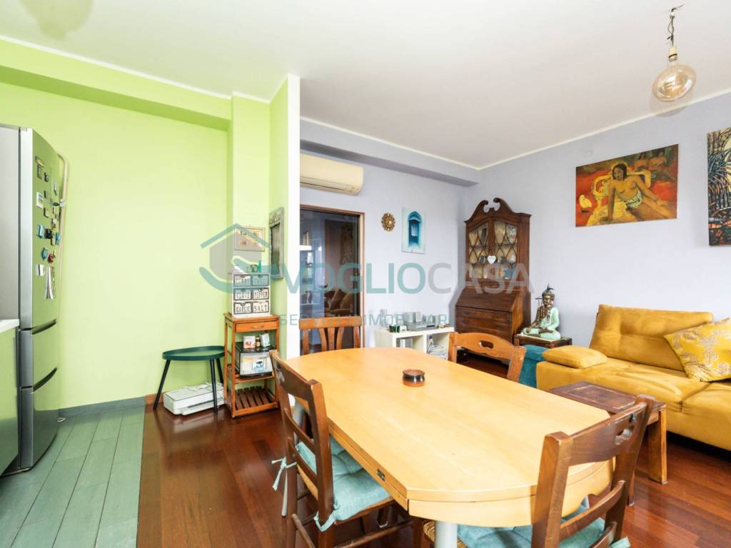 appartamento in vendita a Milano in zona Centro Direzionale