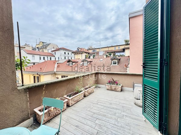 appartamento in vendita a Milano in zona Sempione