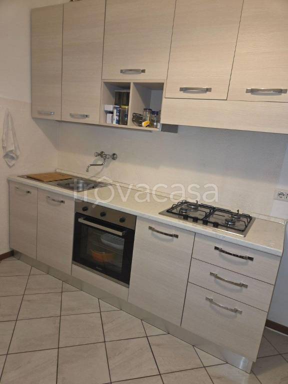 appartamento in vendita a Milano in zona Solari