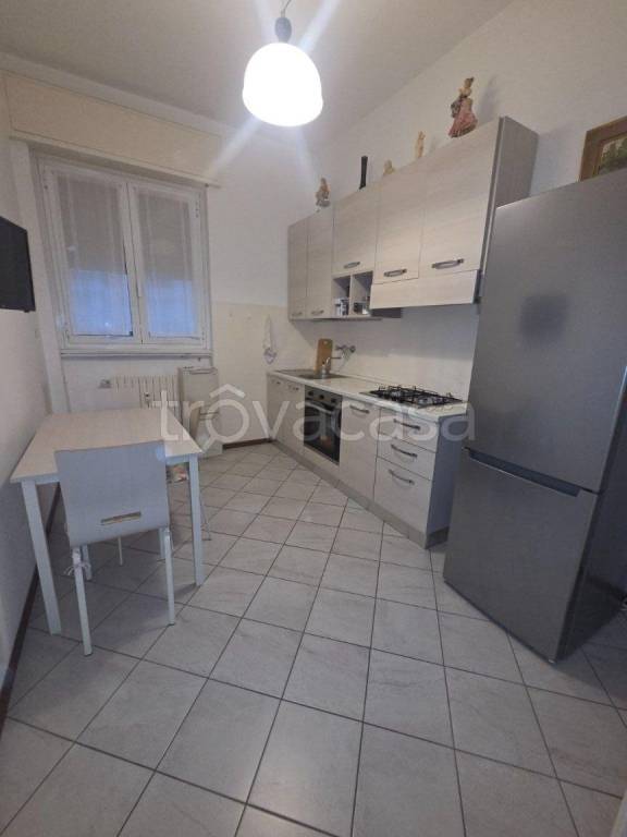 appartamento in vendita a Milano in zona Lorenteggio