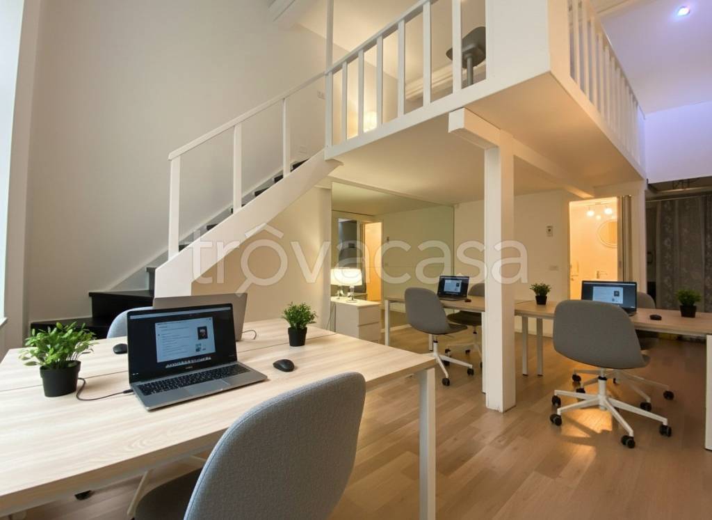 ufficio in vendita a Milano
