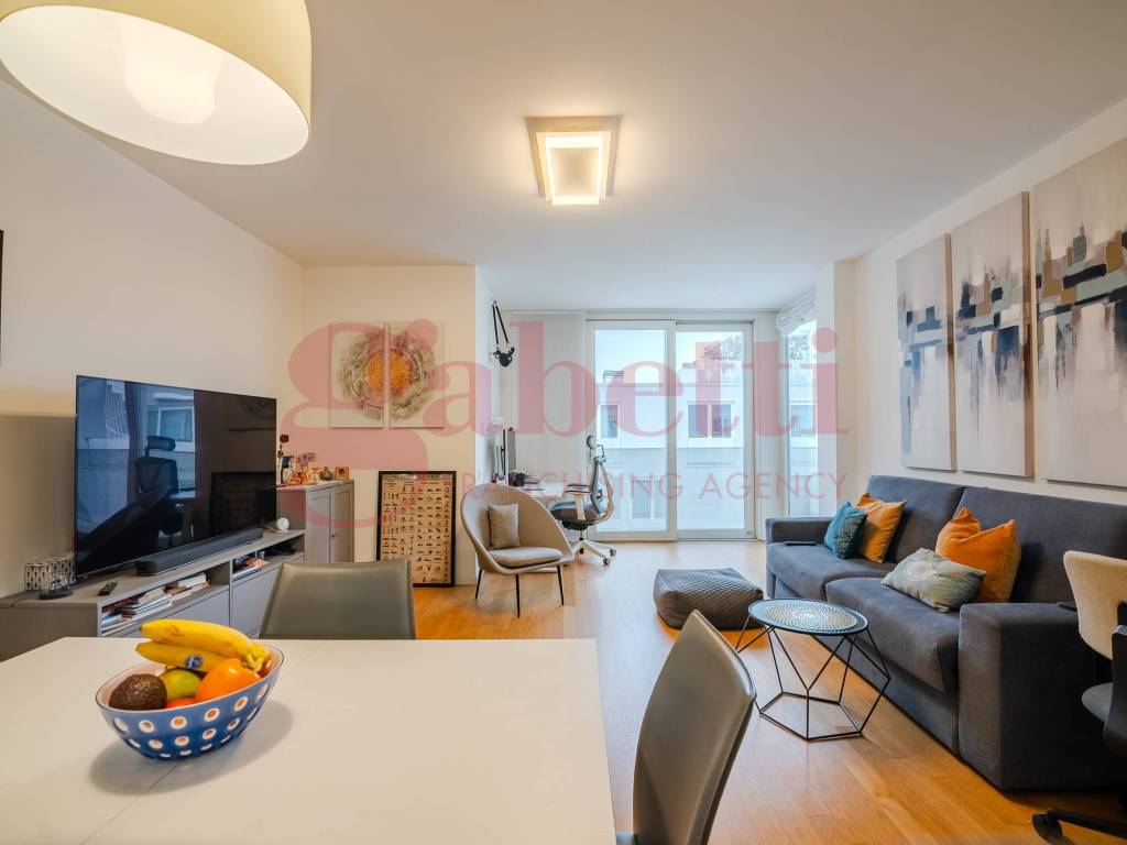 appartamento in vendita a Milano in zona Famagosta