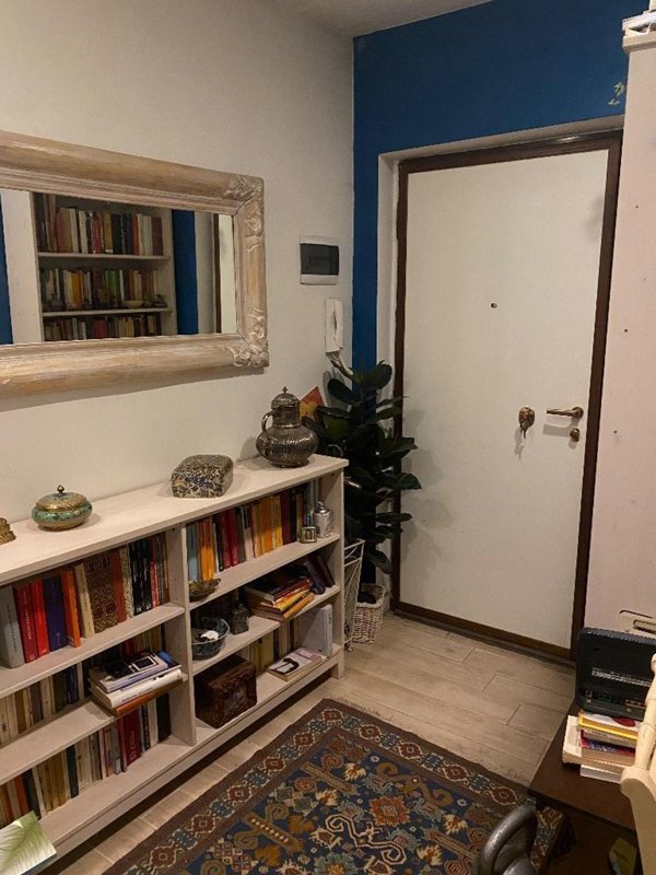 appartamento in vendita a Milano in zona Chiesa Rossa