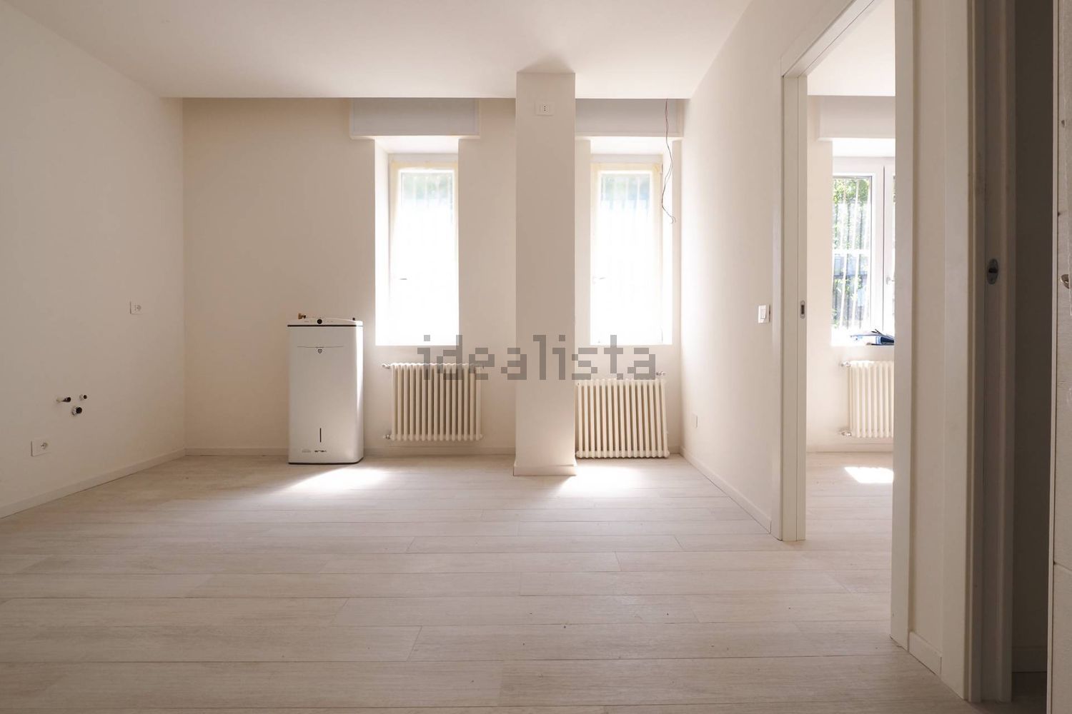 appartamento in vendita a Milano in zona Famagosta