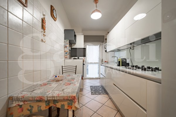 appartamento in vendita a Milano in zona Gratosoglio