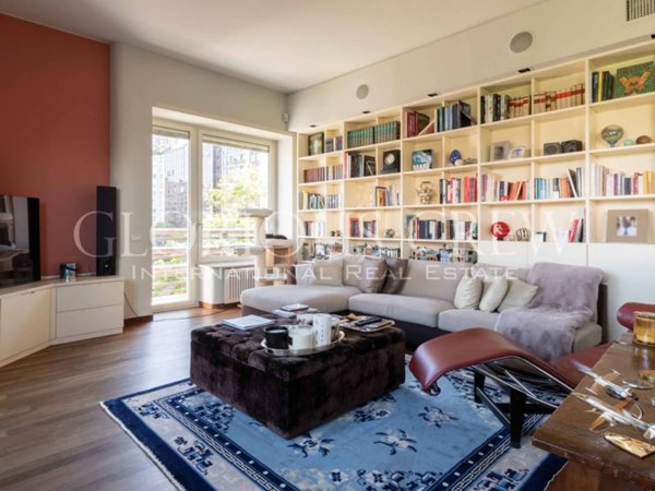 appartamento in vendita a Milano in zona Centro Direzionale