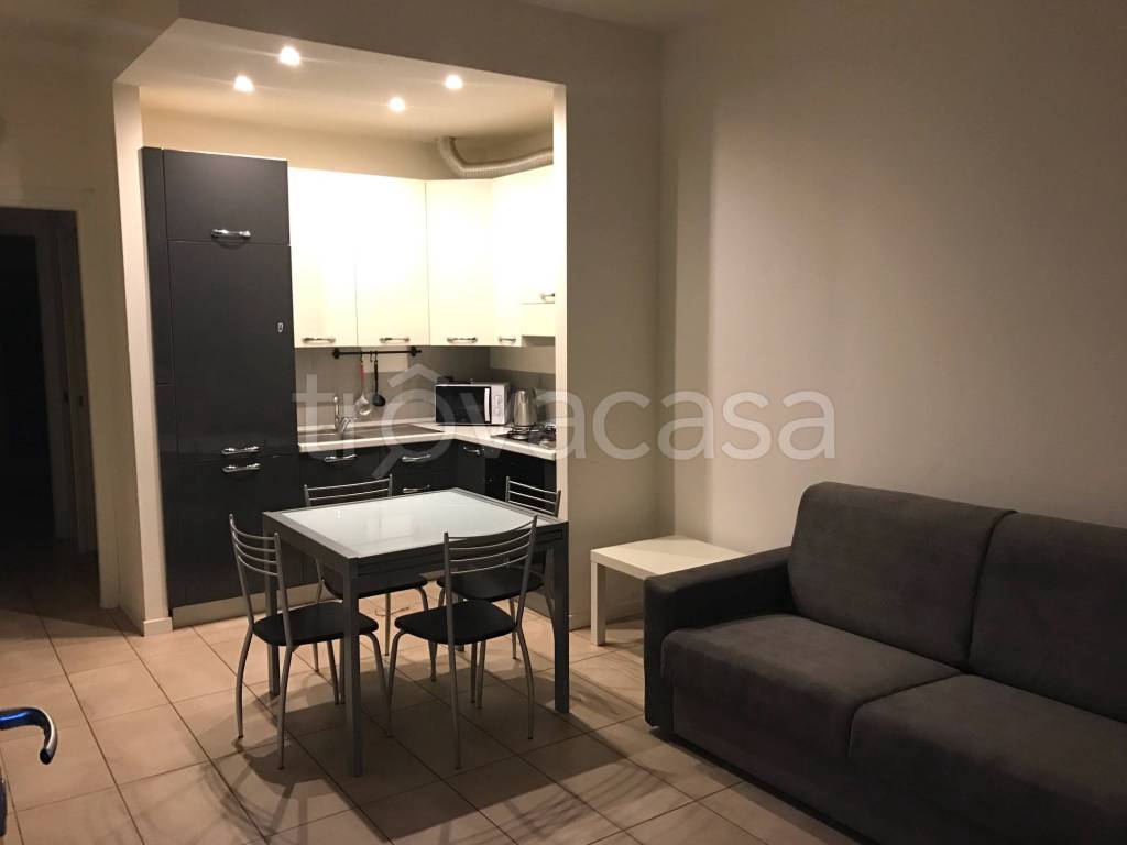 appartamento in vendita a Milano in zona Chiesa Rossa