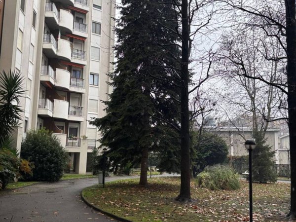appartamento in vendita a Milano in zona Maggiolina