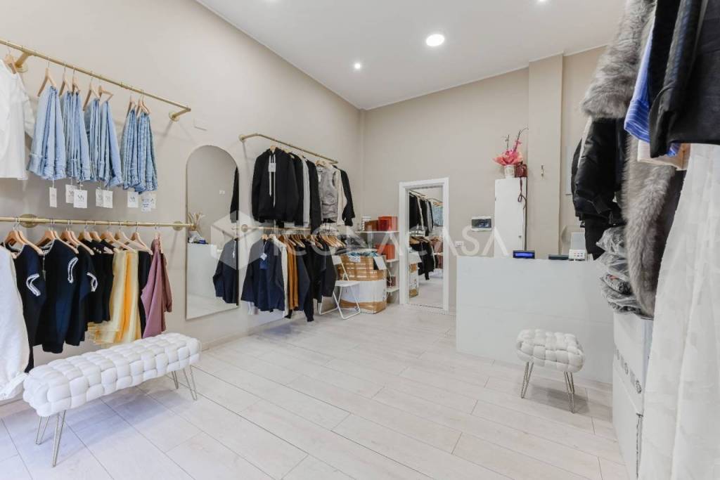 negozio in vendita a Milano