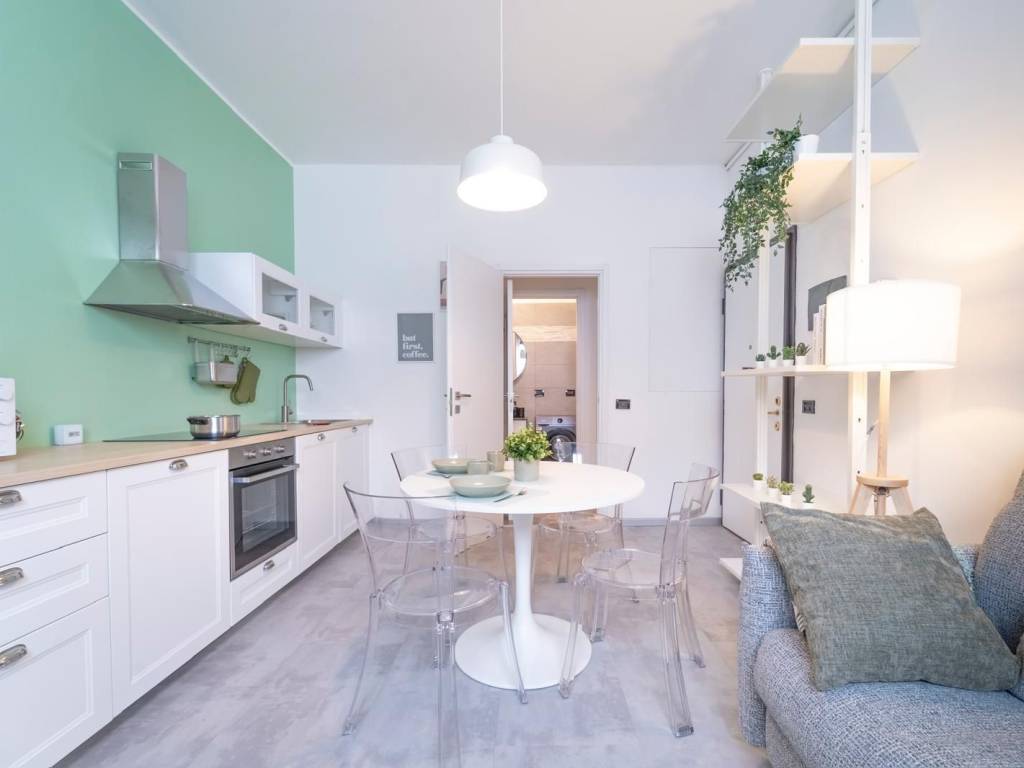 appartamento in vendita a Milano in zona Famagosta