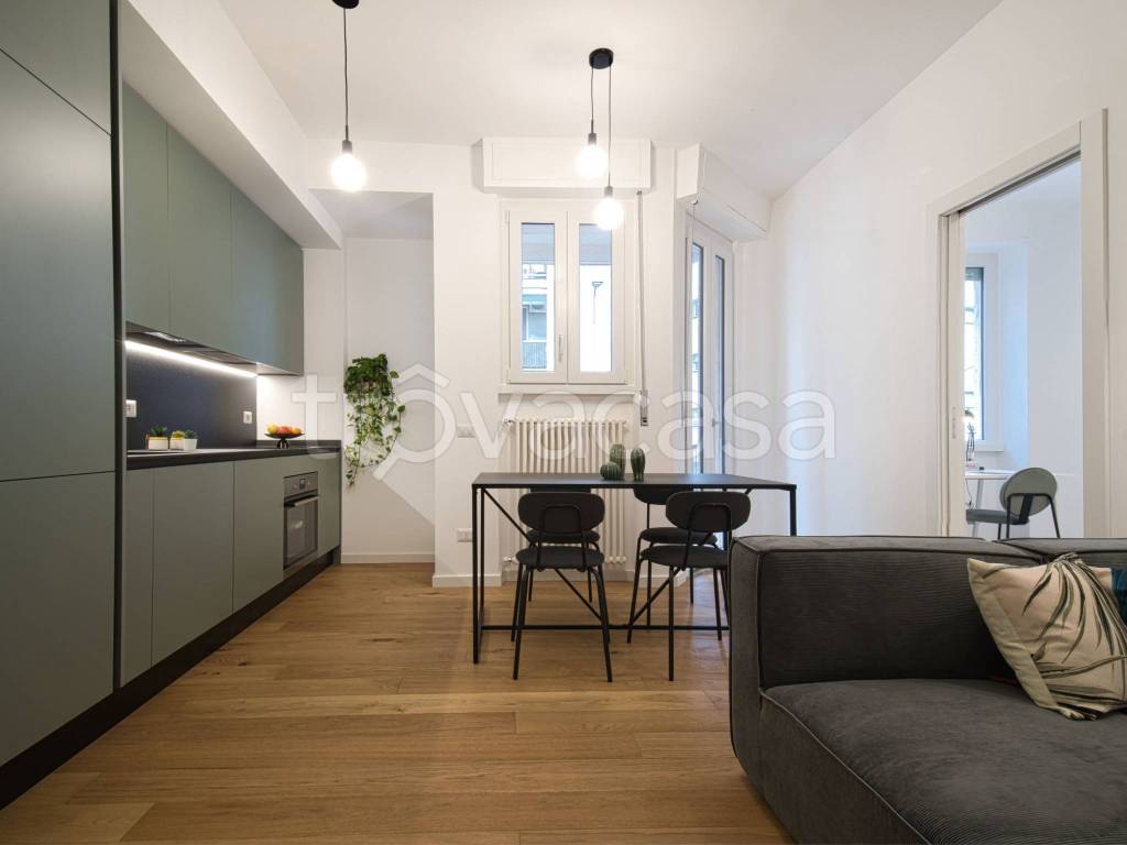 appartamento in vendita a Milano in zona Casoretto