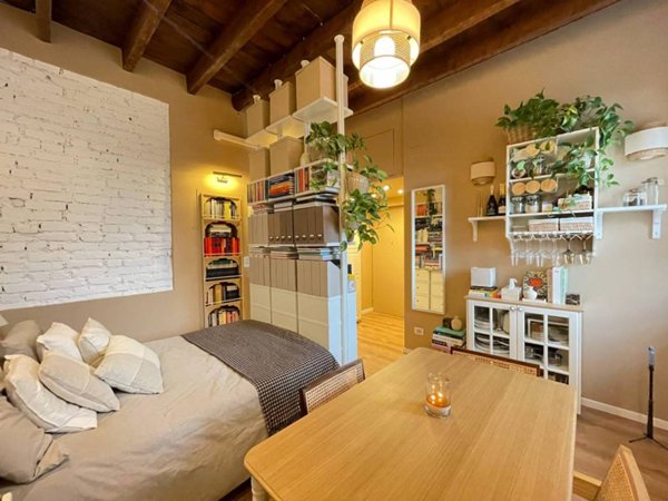 appartamento in vendita a Milano in zona Solari