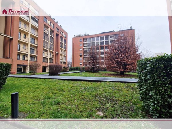appartamento in vendita a Milano in zona Adriano