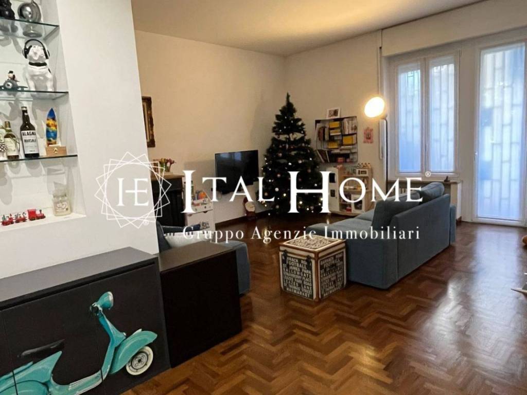 appartamento in vendita a Milano in zona Chiesa Rossa