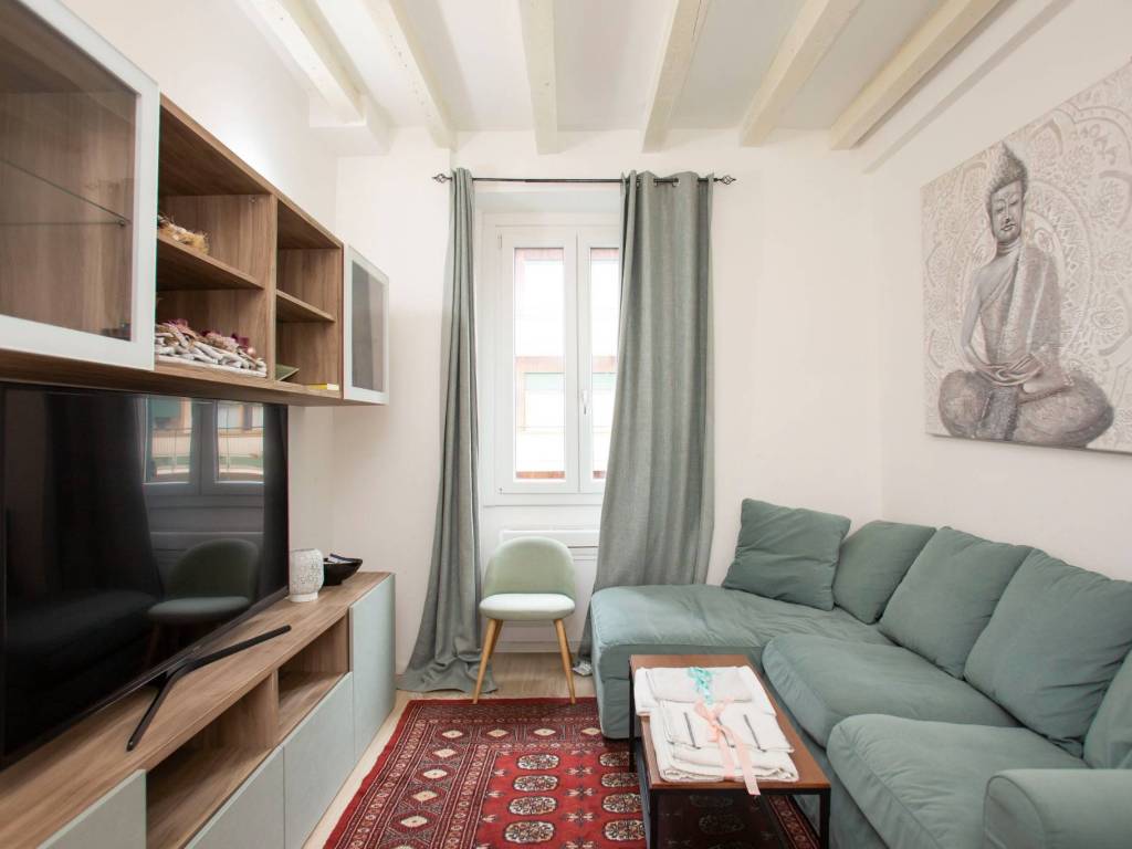 appartamento in vendita a Milano in zona Porta Venezia