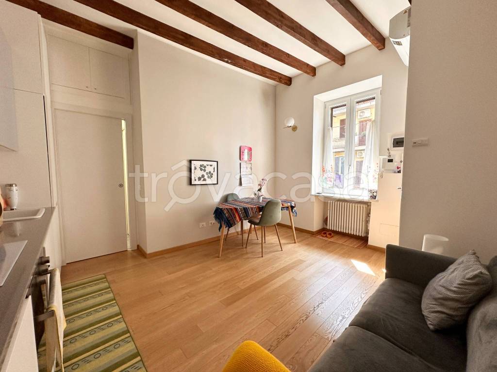 appartamento in vendita a Milano in zona Loreto
