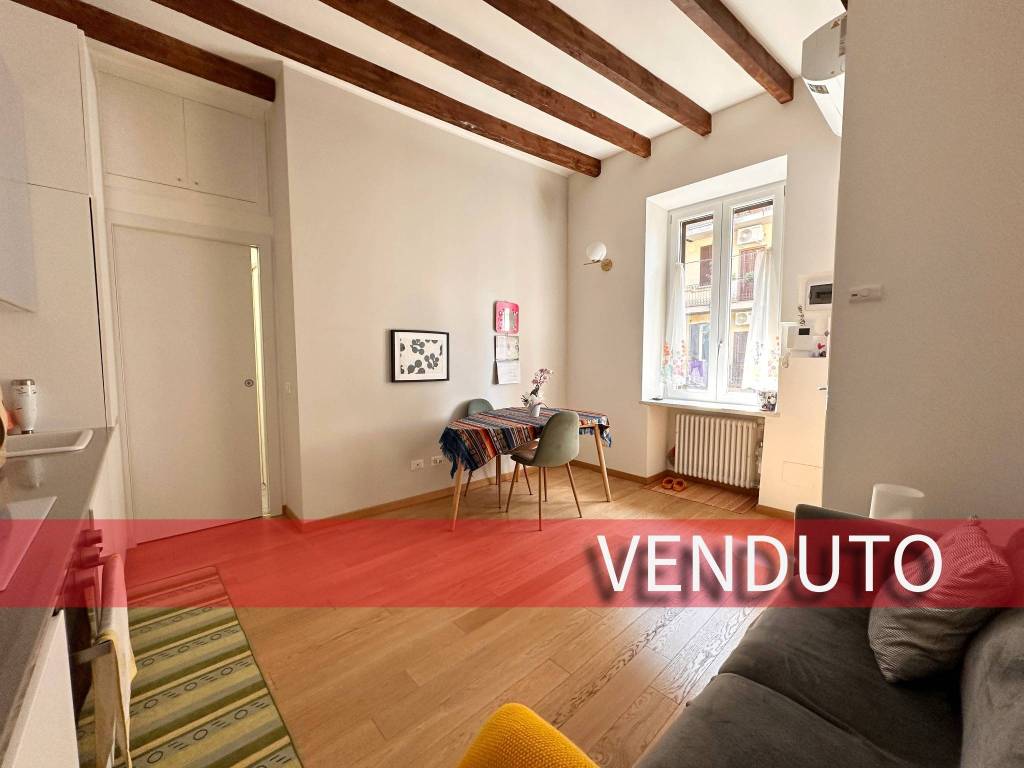 appartamento in vendita a Milano in zona Loreto
