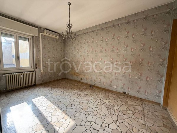 appartamento in vendita a Milano in zona Piazzale Lodi