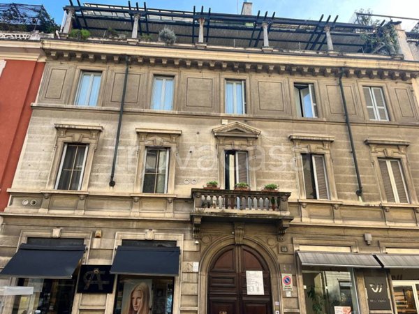 appartamento in vendita a Milano in zona Centro Direzionale