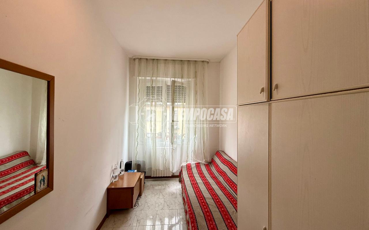 appartamento in vendita a Milano in zona Lambrate