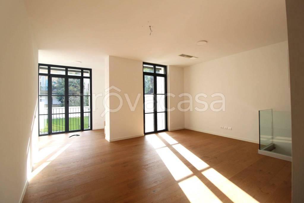 appartamento in vendita a Milano in zona Città Studi