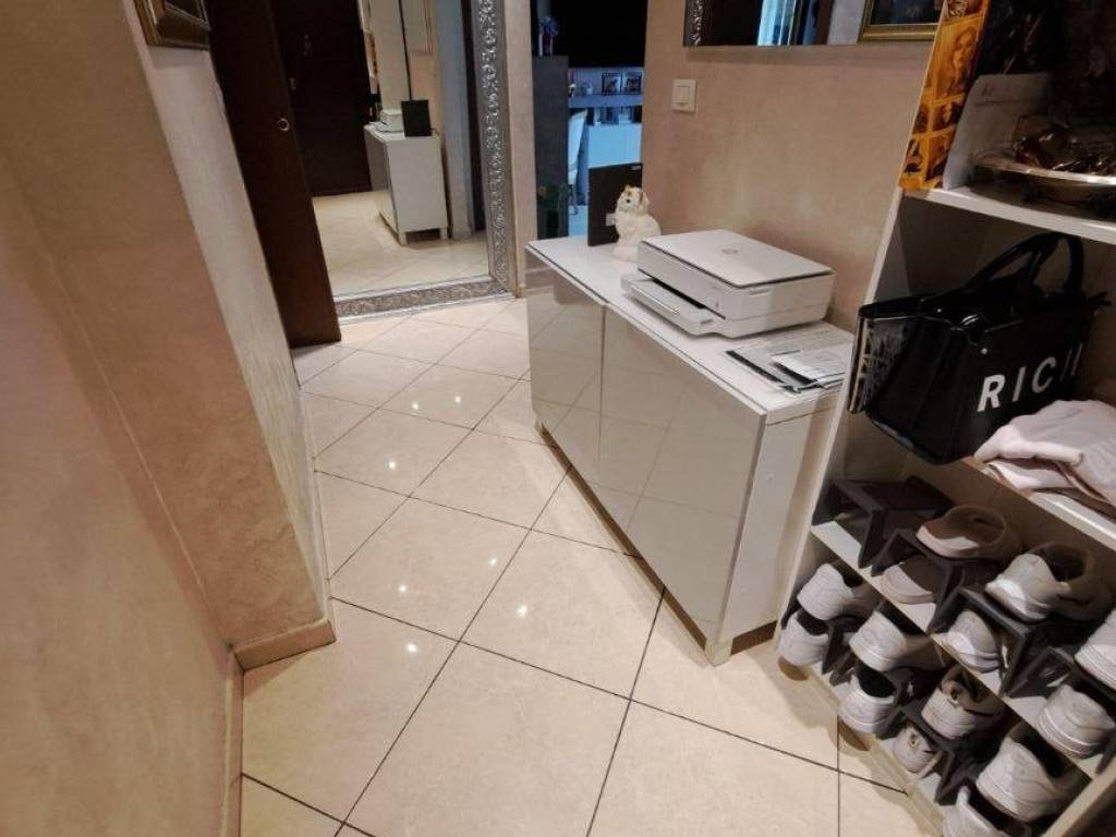 appartamento in vendita a Milano in zona Affori