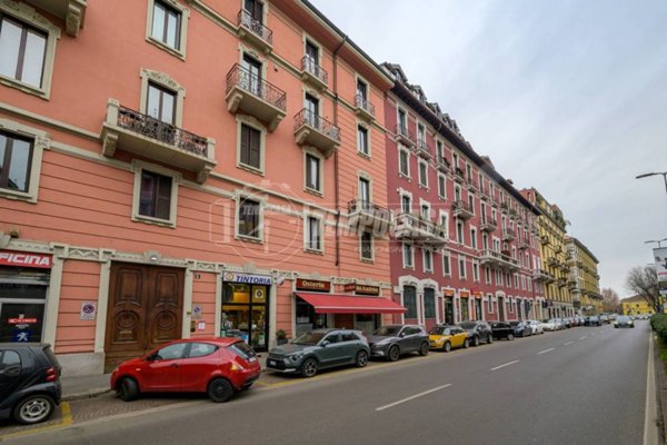 appartamento in vendita a Milano in zona Bocconi