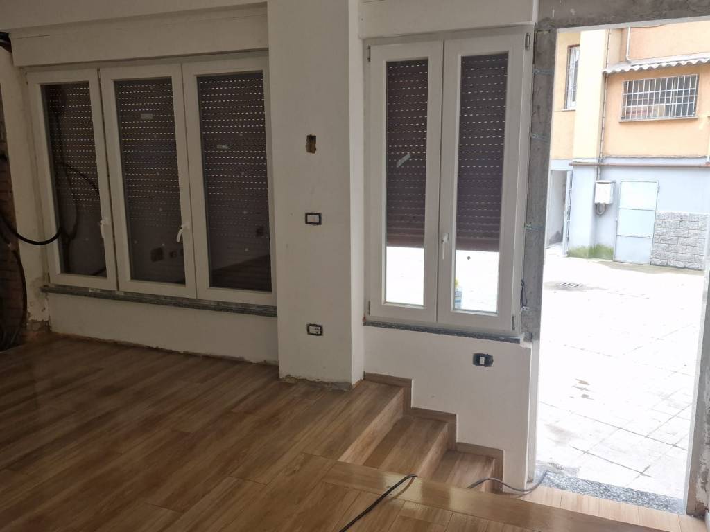 appartamento in vendita a Milano in zona Lambrate