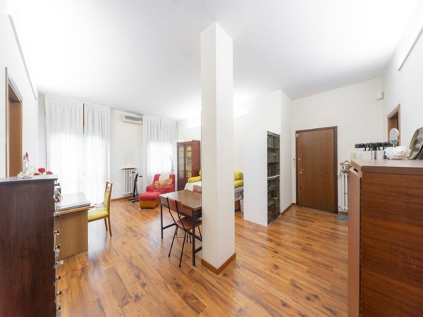 appartamento in vendita a Milano in zona Niguarda