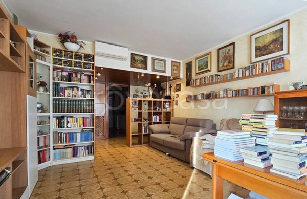 appartamento in vendita a Milano in zona Vialba