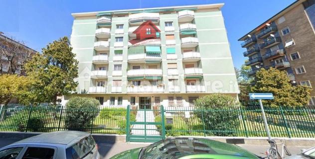 appartamento in vendita a Milano in zona Feltre