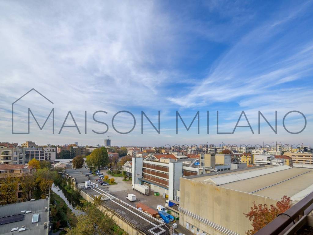appartamento in vendita a Milano in zona Vigentino