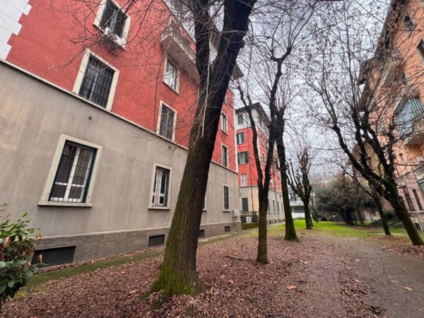 appartamento in vendita a Milano in zona Chiesa Rossa