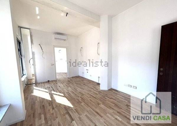 appartamento in vendita a Milano in zona Vialba