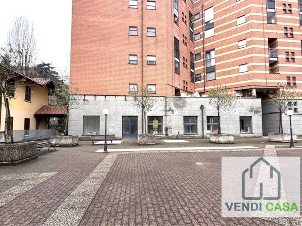 appartamento in vendita a Milano in zona Bovisa