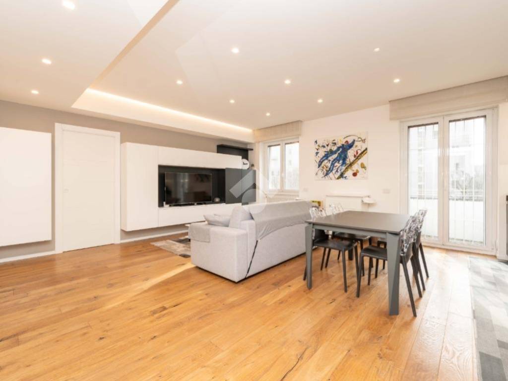 appartamento in vendita a Milano in zona Chiesa Rossa